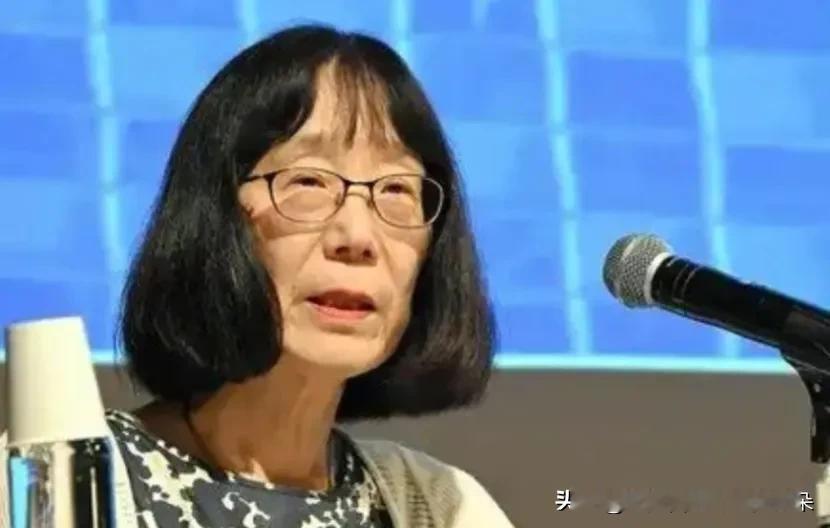 美国一记耳光扇向日本“自己人”，日本网民破防：高市早苗，跪下喊大哥的滋味如何？