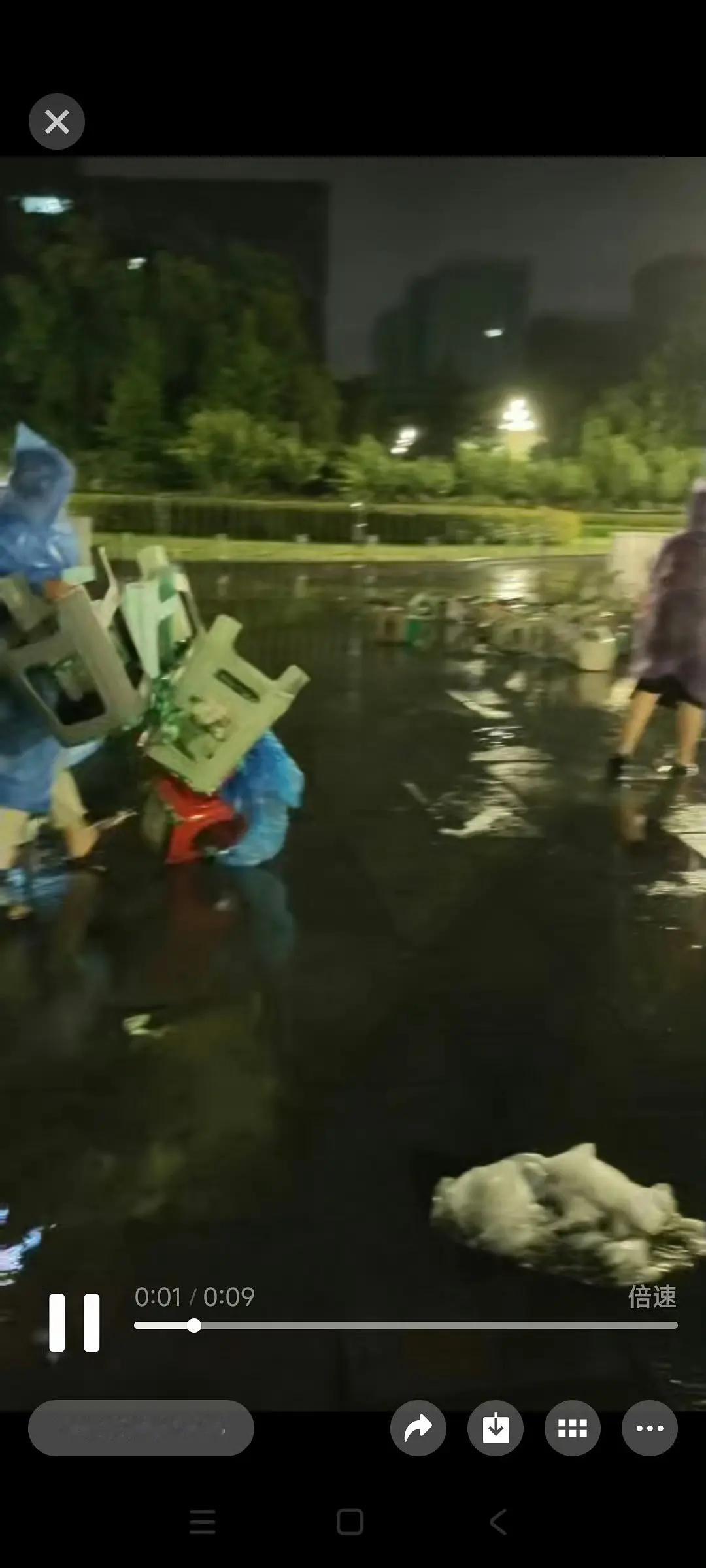 白鹿粉丝抢张真源粉丝位置？ 
