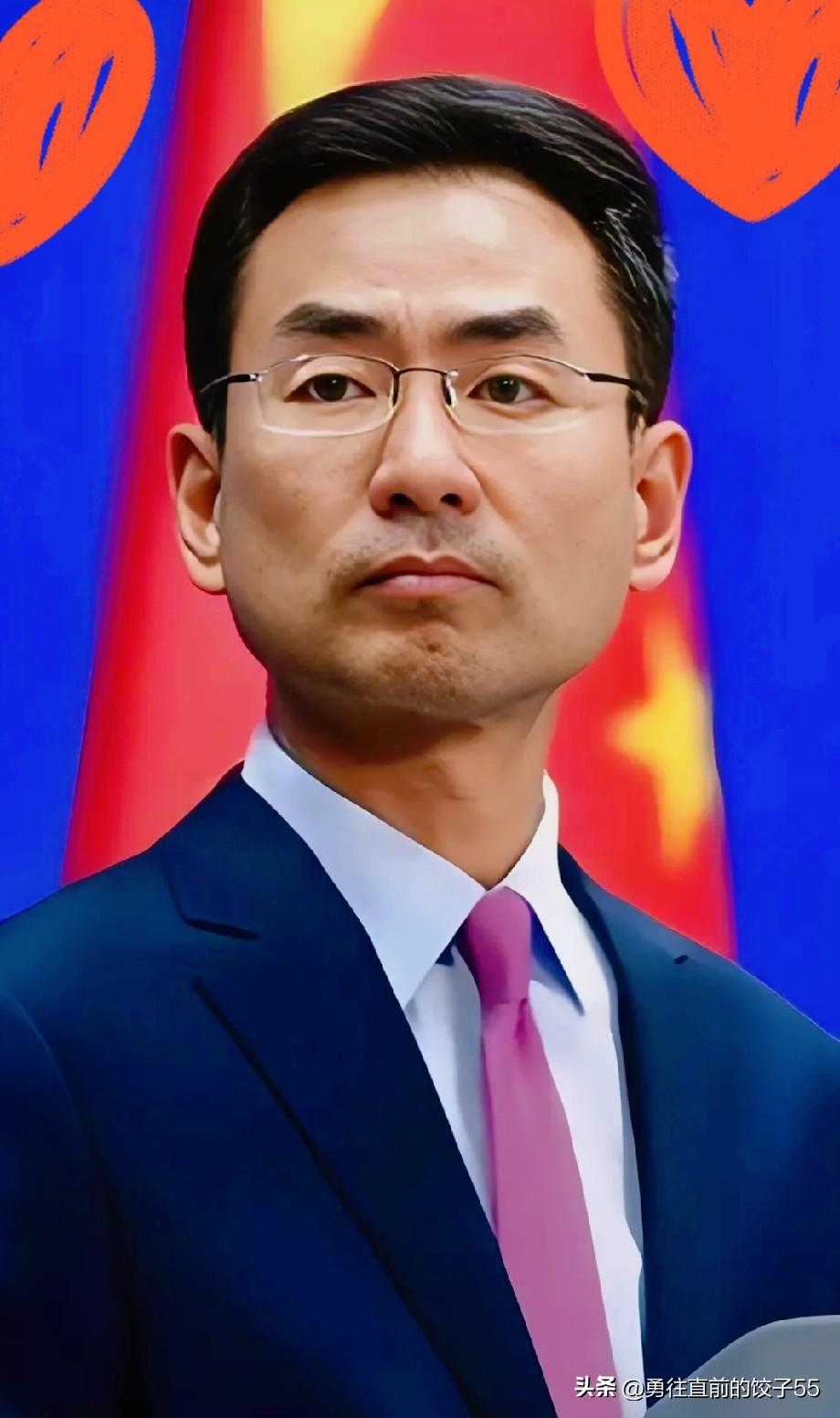 以前总有人问，咱们现在的底气到底从哪儿来？说白了，这底气就是从那段挨打的岁月里熬