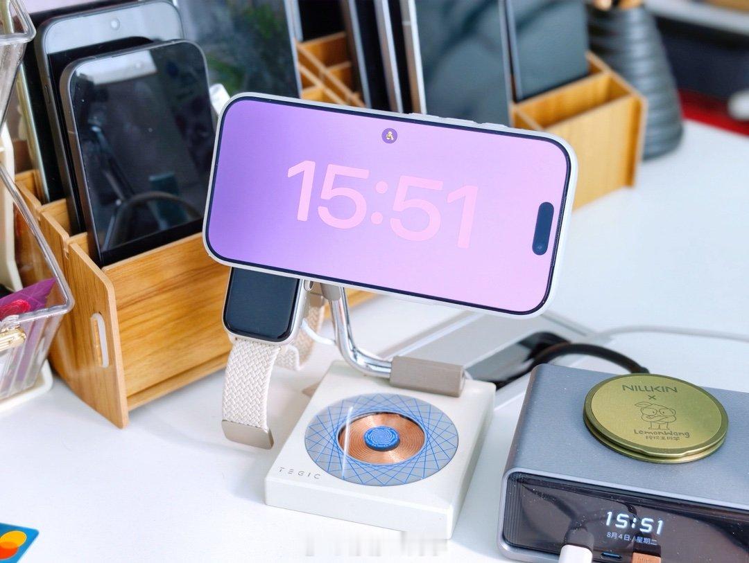手机涨得快买不起了前几天朋友问我今年还换iPhone18 Pro吗？确实思考了一