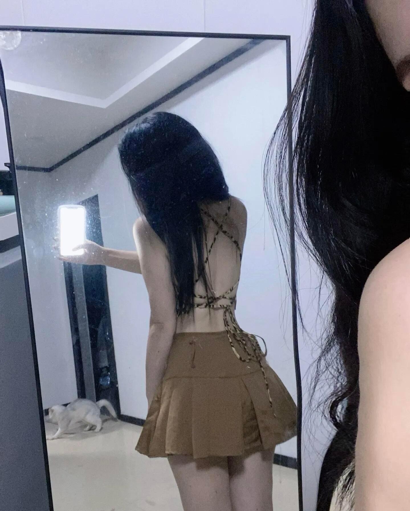 被这个裙子美到了～露背！ 