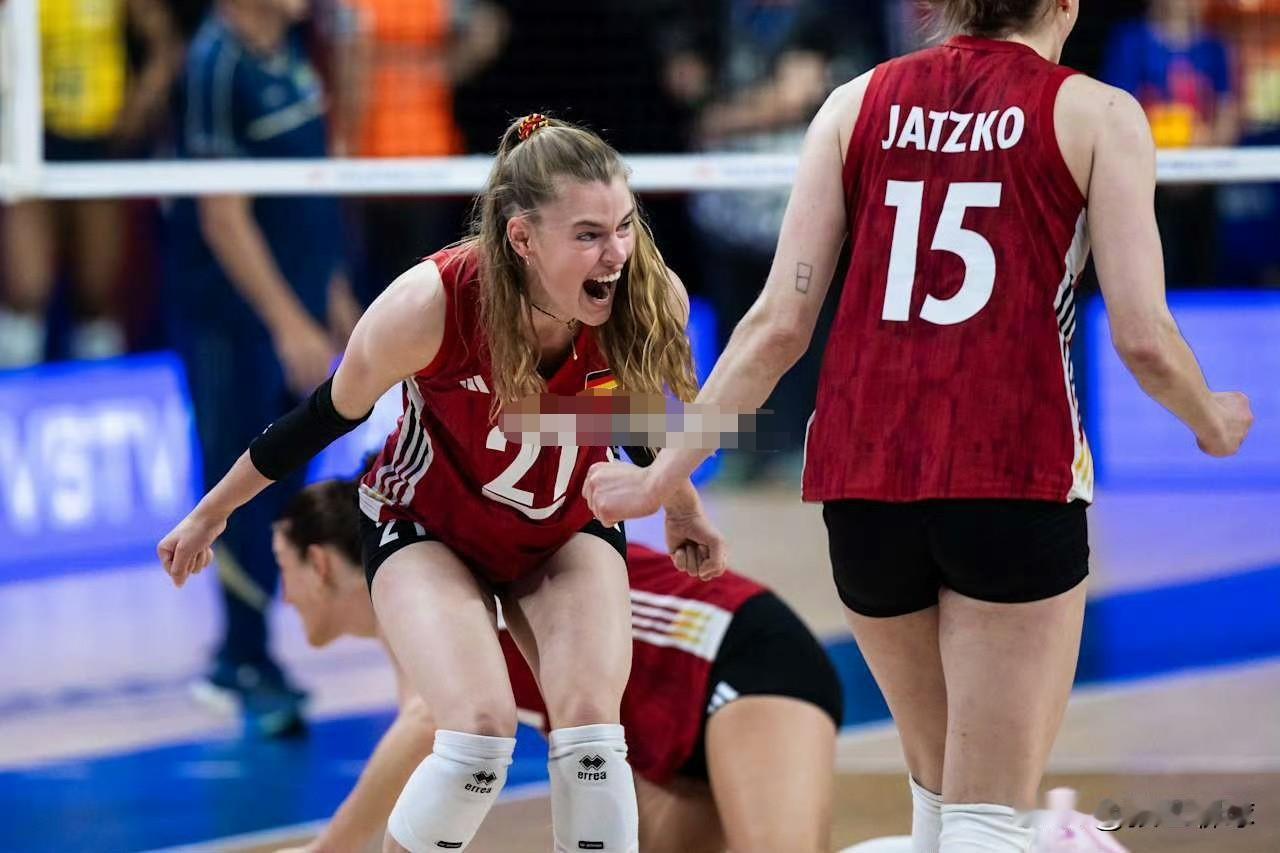 【爆冷！德国女排五局力克世二巴西】2026年世界女排联赛土耳其安卡拉站，德国女排