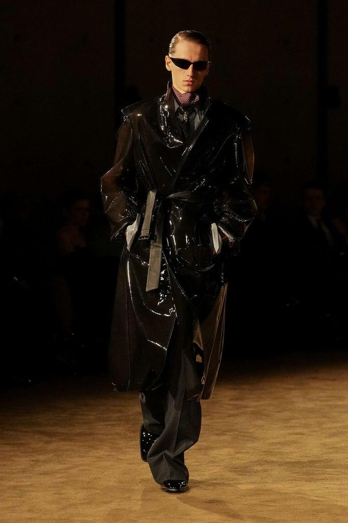Saint Laurent 2026秋冬男装系列在色彩上玩了一次"退后一步"的游