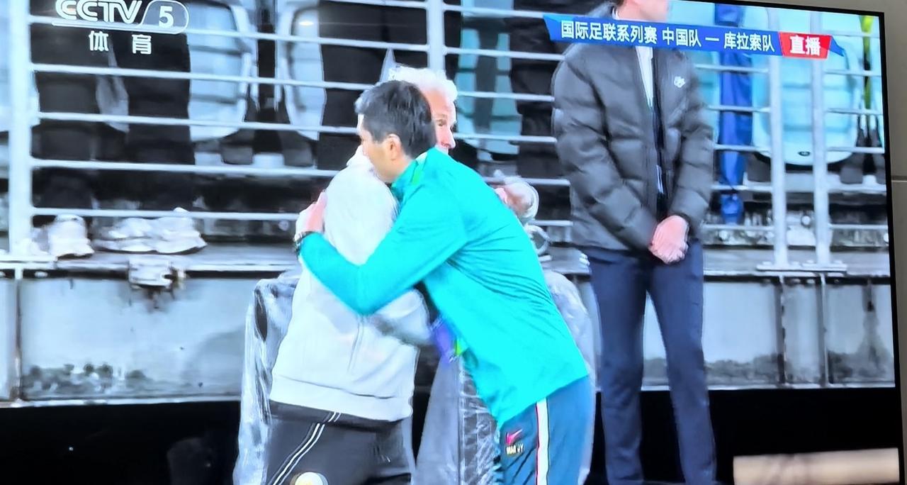 赢了！邵佳一的新国足，2：0战胜荷兰二队，库拉索！[赞][赞][赞]
攻防均出色