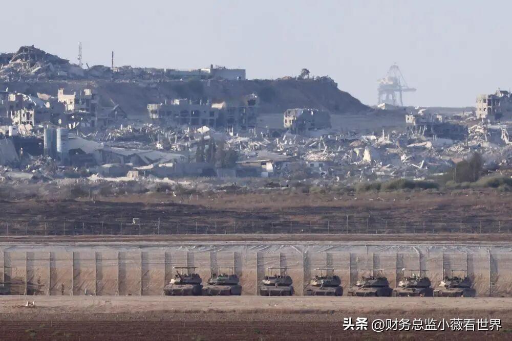 内塔尼亚胡用2年的时间打残了伊朗几十年建立的反抗之弧，让以色列变得更安全。他还彻