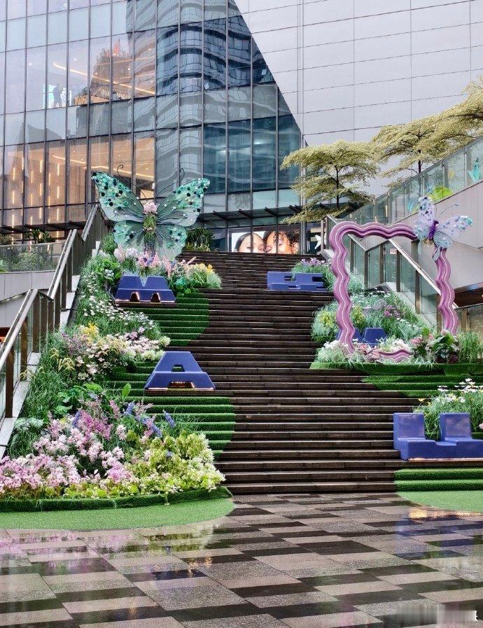 广州夏日花海自带油画感谁还没发现广州这片绝美花海谁懂追星人的快乐！广州这个花艺装