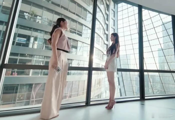 这个女演员好眼熟，是不是无忧渡里的？ ​​​