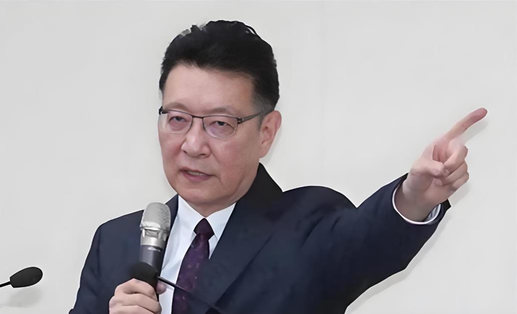 赵少康喊冤，认为大陆网友对他敌意太重。赵少康人不是被大陆网友冤枉了，而是被大陆网