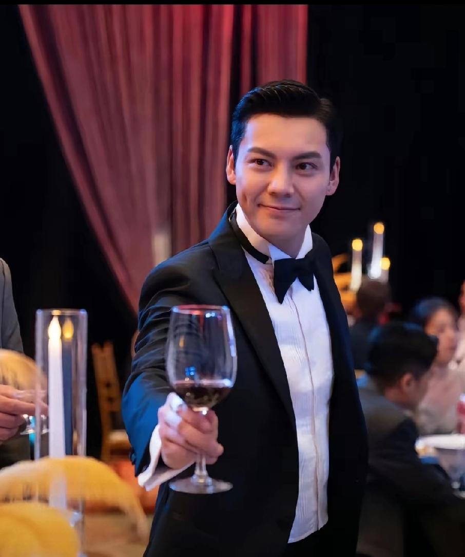 “真男人”的行为在不同文化、
社会背景和个人价值观中可能有不同的理解，
但通常以