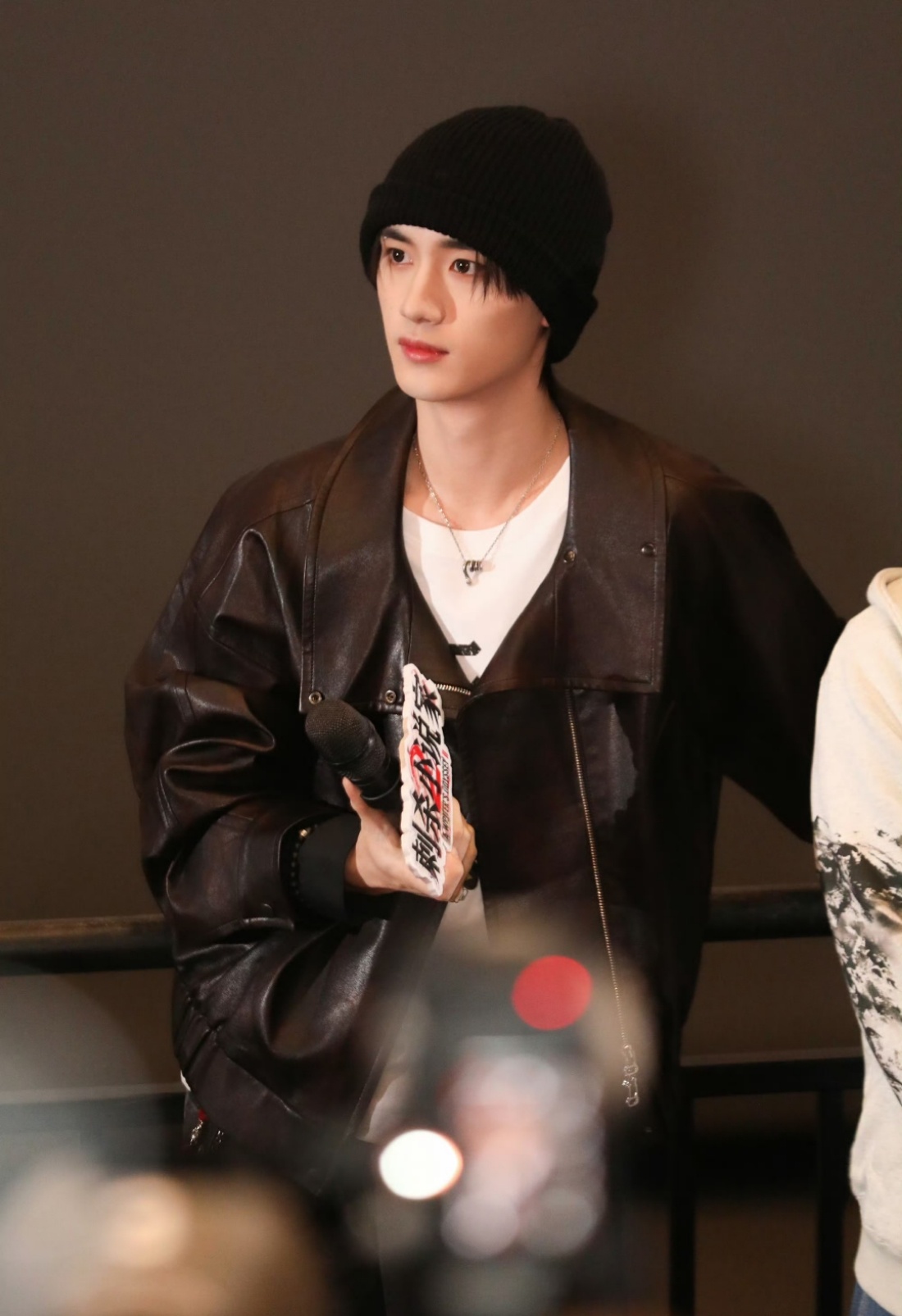 今日份的冷帽男神程程超级帅🥰演员丁程鑫超级棒！！好好休息哟🥰 ​​​