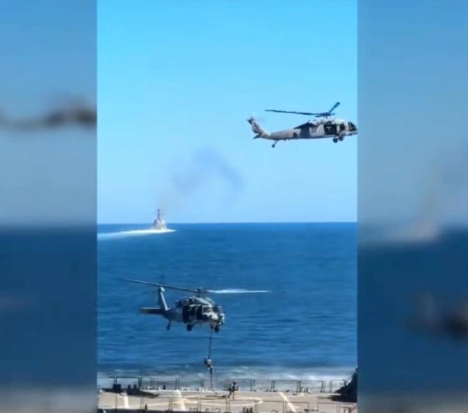 俄罗斯的护航舰队为何不击落登船检查的美军直升机？
 
贝拉1号还是没有逃脱魔掌，