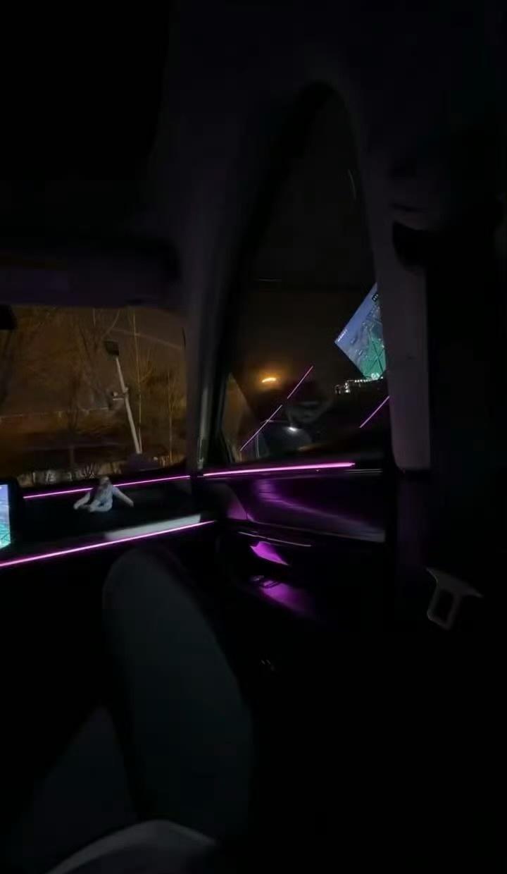 深夜分享恋爱小技巧 ​​​[困] ​​​