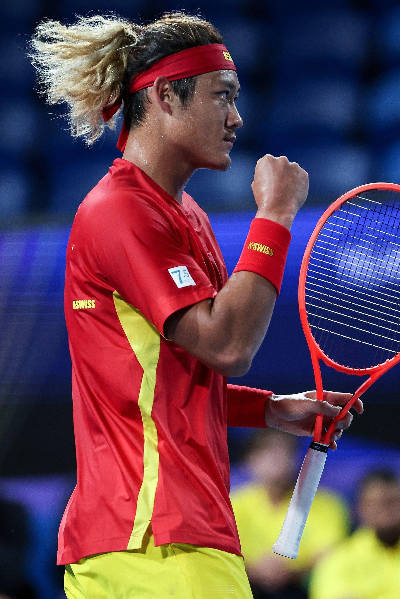 张之臻🇨🇳 6-7（2）/7-6（3） 贝尔赫斯🇧🇪张之臻面对Top50