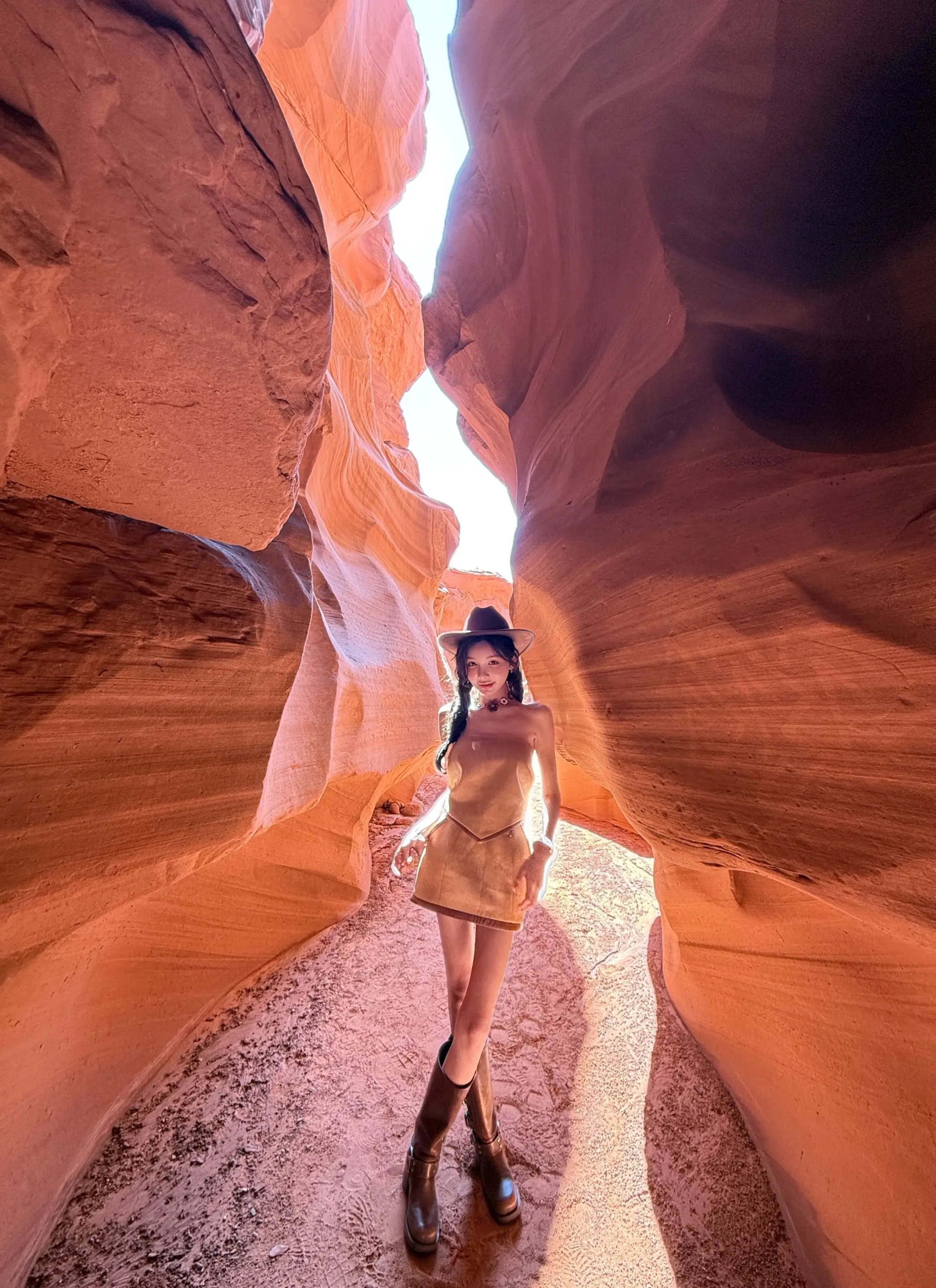 旷野告诉我：走在轨道上