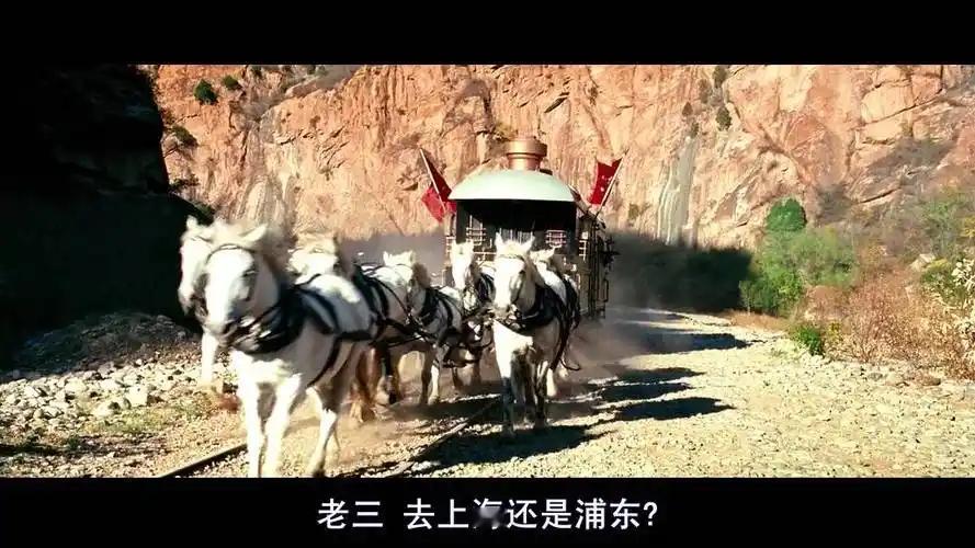 现在才懂，为什么教员晚年读到“六朝何事，只成门户私计”会哭到白发乱颤——那不是老