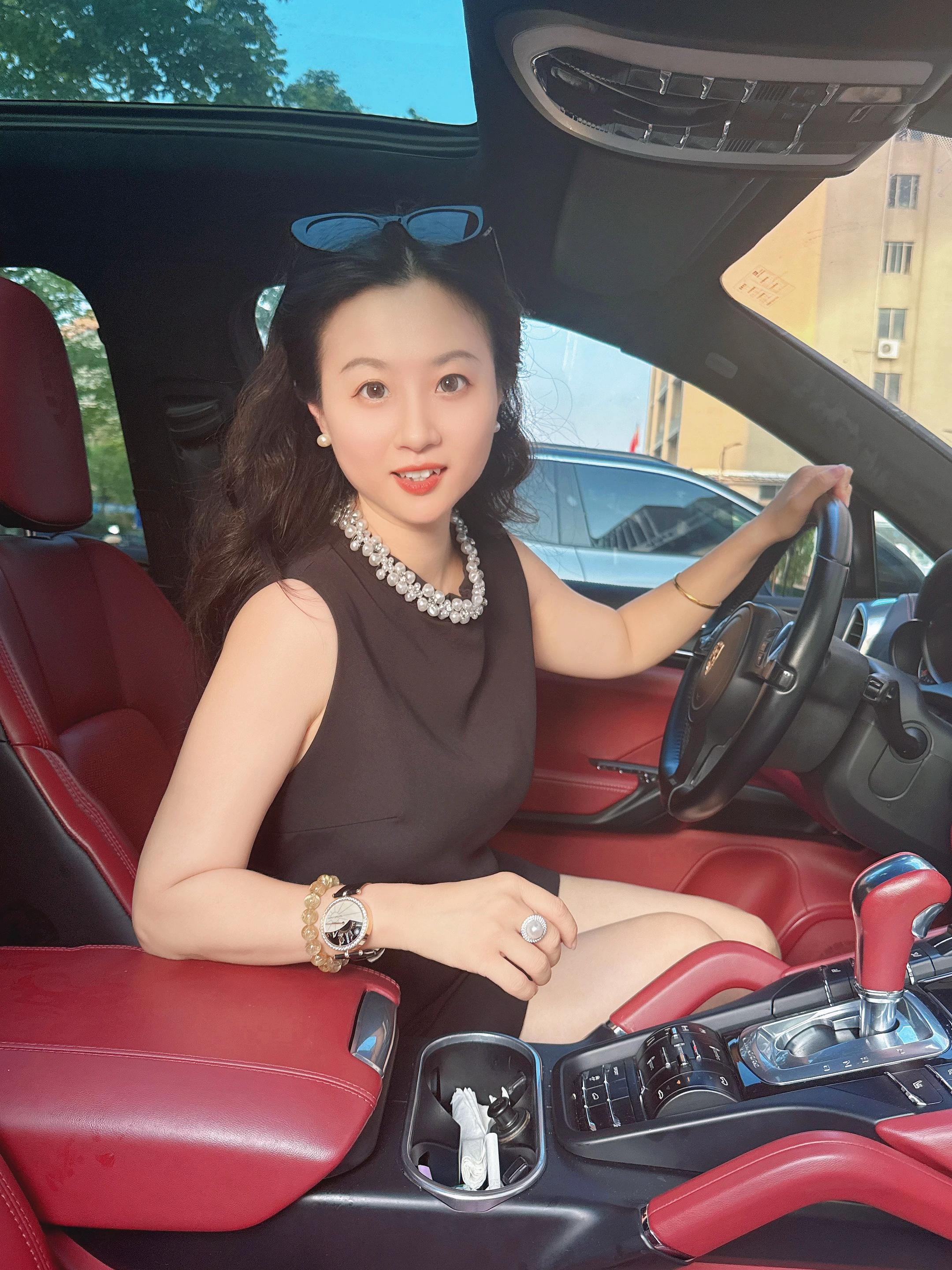 经营自己永远比拯救关系更有价值🌹