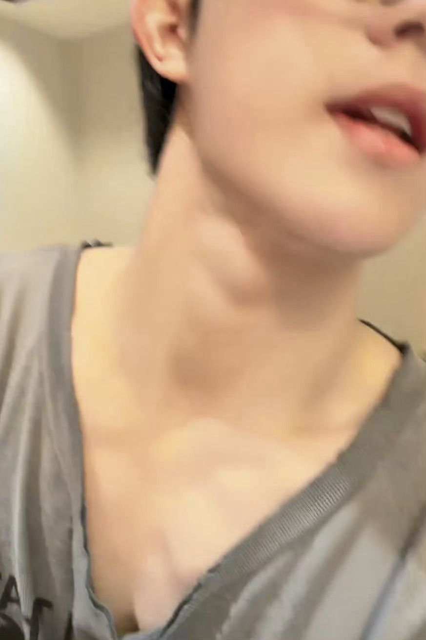 我妈妈有大扔子🥵🥵🥵🥵🥵我妈妈我埋进去🥵🥵🥵🥵🥵 
