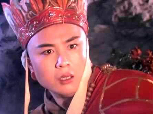 奎克利咋就成尼凯苦主了？ ​​​