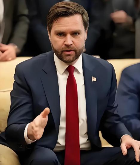 万斯特别会投票，美国参议院在进行否决限制特朗普战争权议案的时候，一度出现了50：