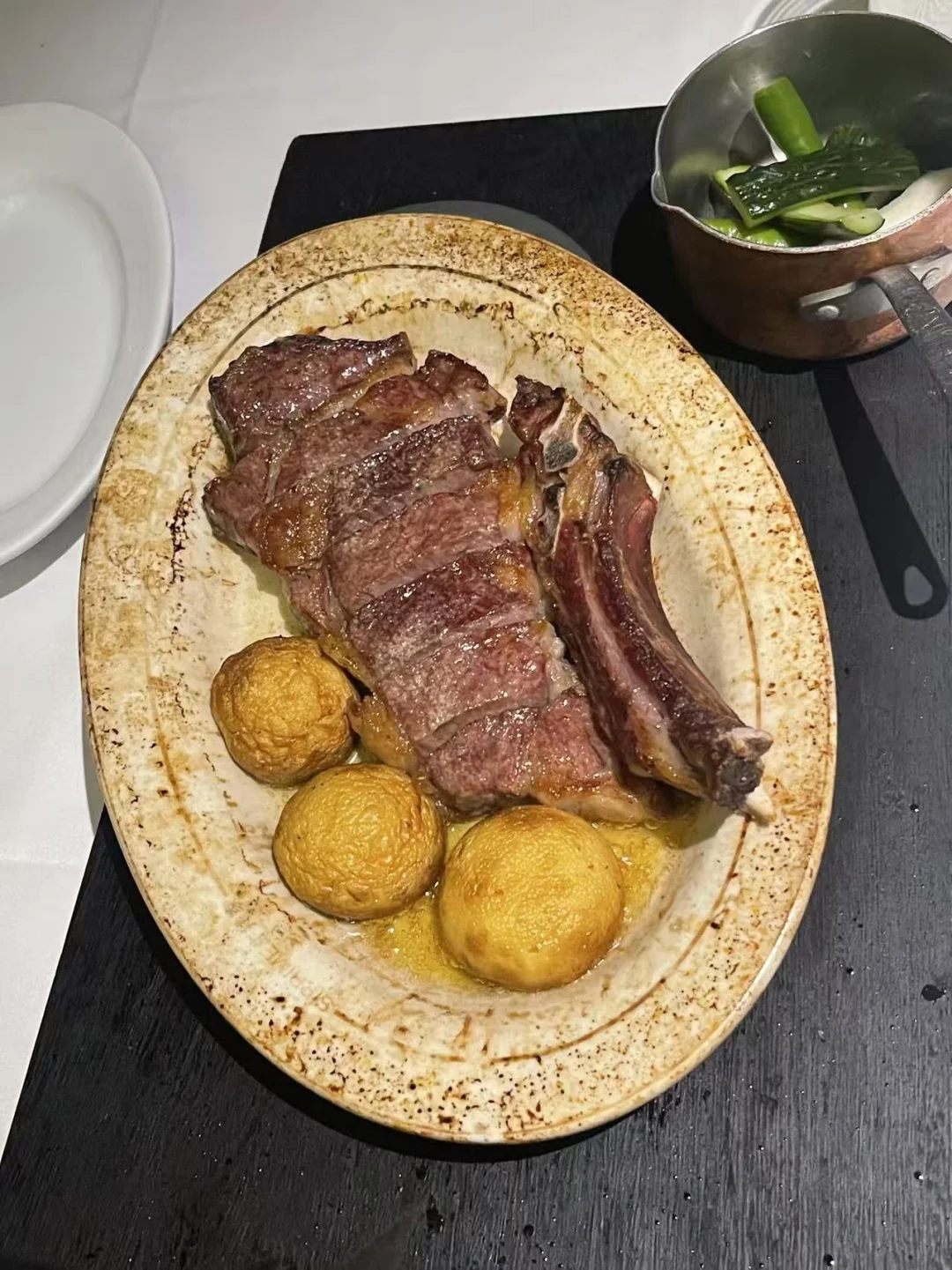 谁家的牛排这么好吃啊！🤤