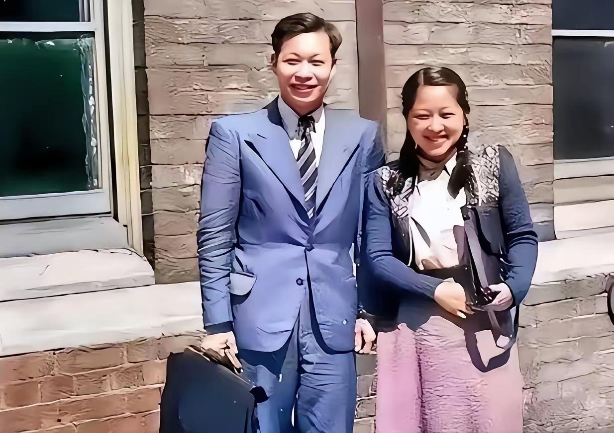 今天在网上看到一个段子，差点没把我笑岔气：1932年，钱三强以第二名考入清华，他
