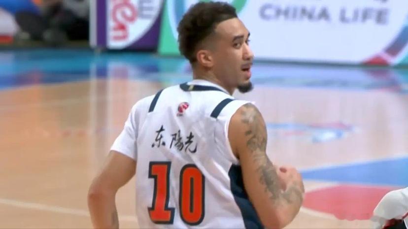 CBA常规赛收官！季后赛12强出炉，广州压哨晋级对决广东北京时间4月24日，CB