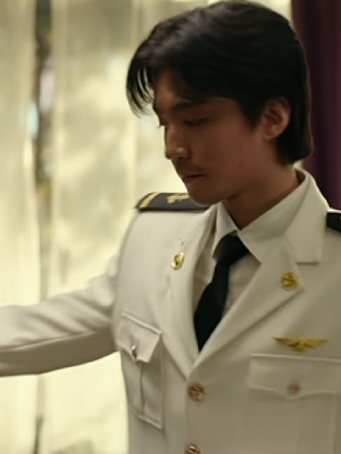 王俊凯好像低配版谢霆锋 ​​​