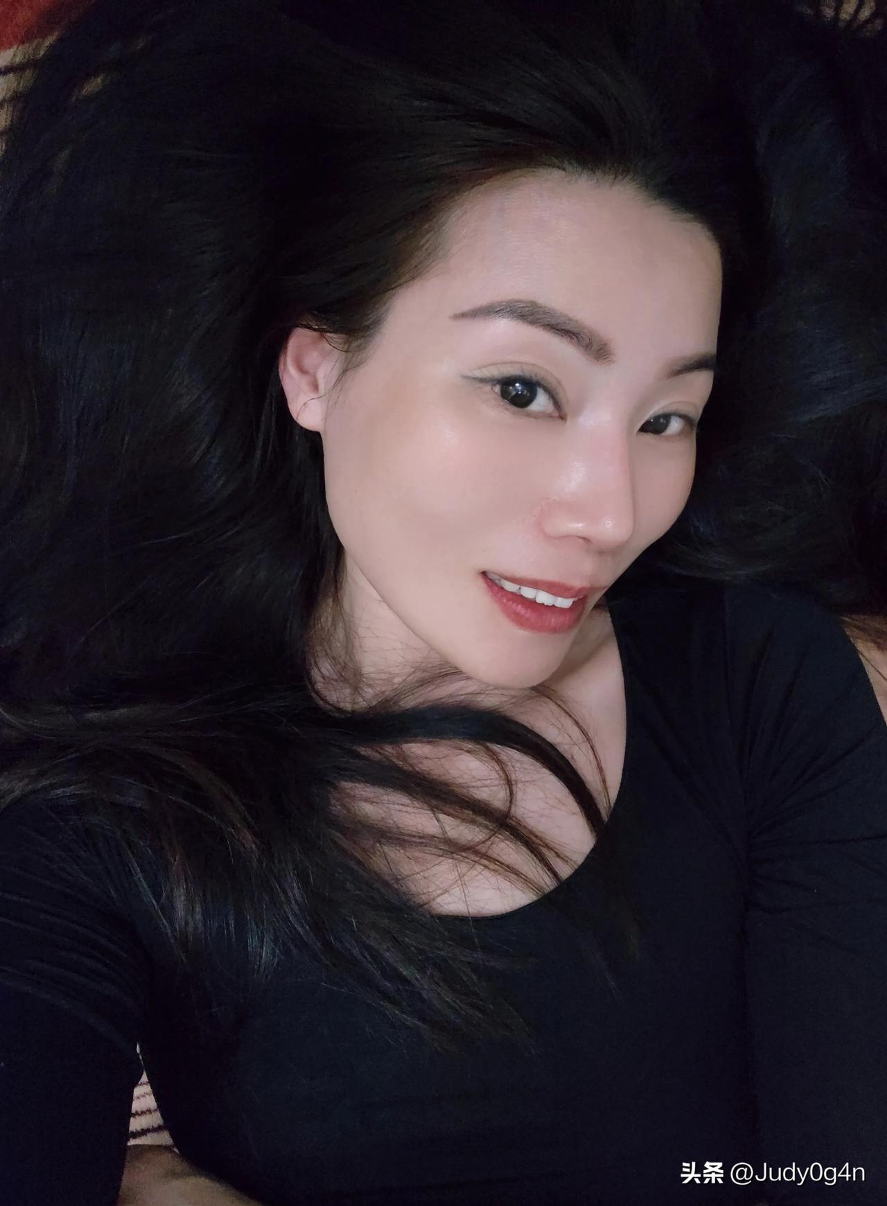 现在好好睡觉💤一觉睡到自然醒，晚安喽🌙女人独有的天真