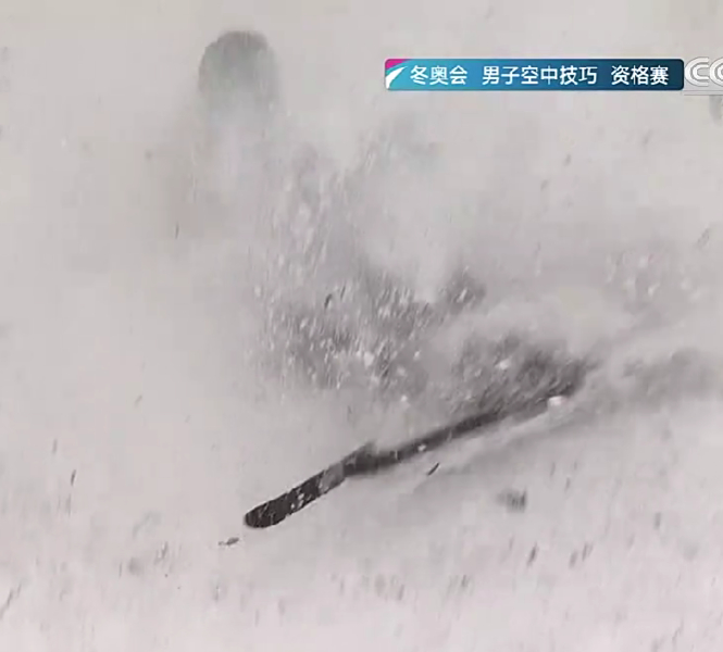 今天也是时不时摔趴 