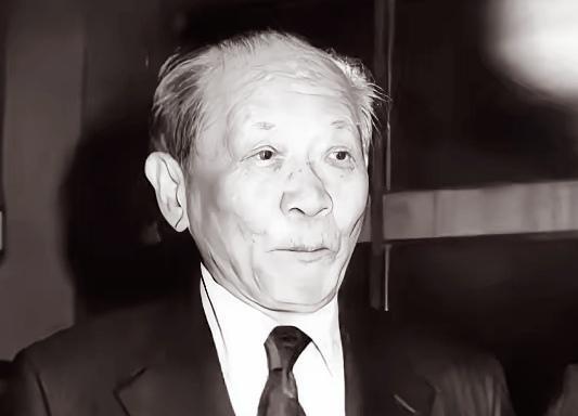1955年，张发奎听闻昔日自己几位旧部被授予元帅时，感慨万千，早在北伐时期，张发