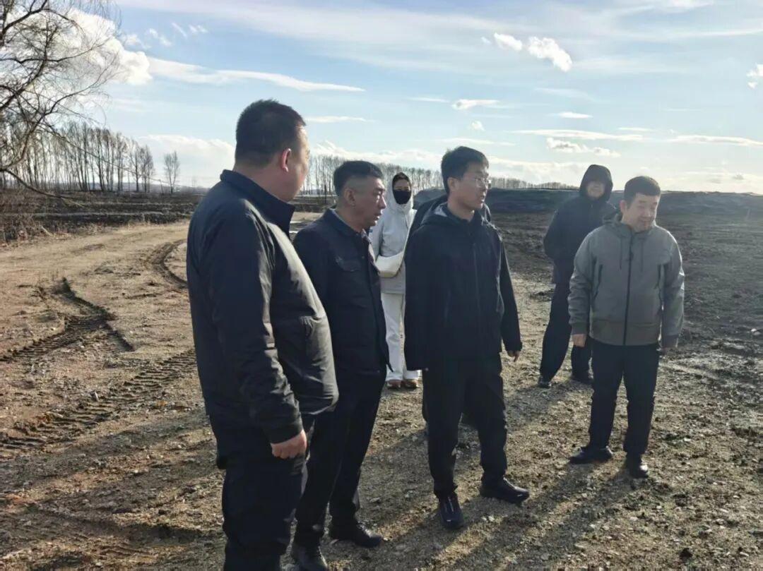 市自然资源和规划局开展重点项目审批前现场调研

佳木斯市自然资源和规划局
4月2