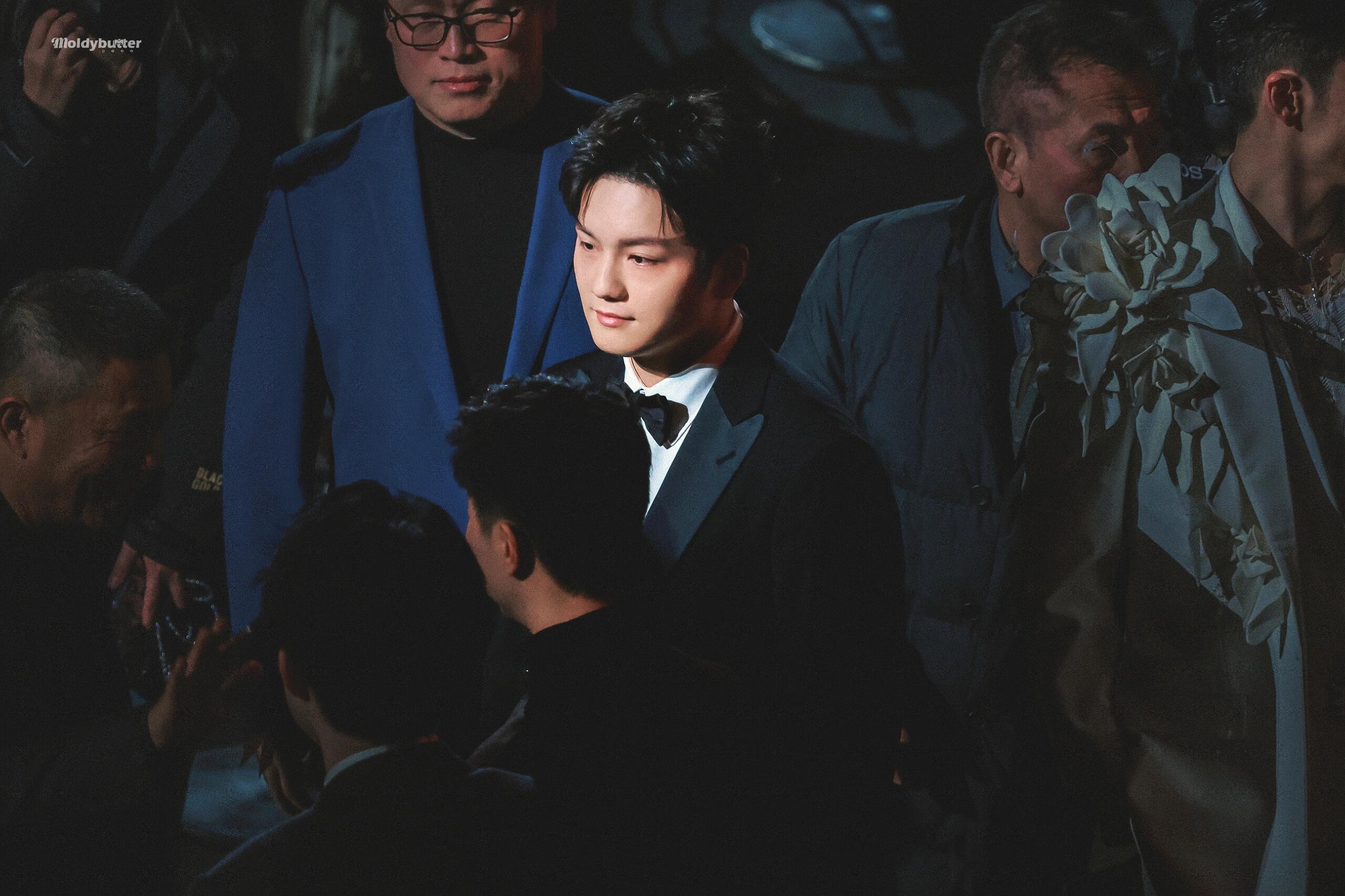 樊振东壁纸 送给同样喜欢他的你 