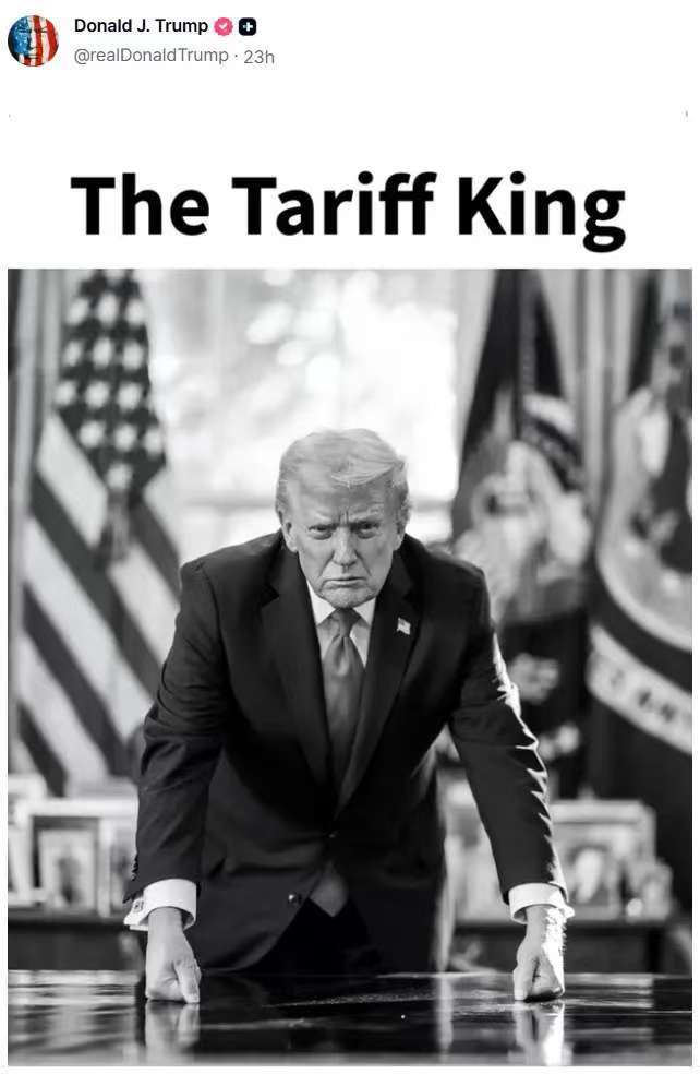 这说明什么？说明哥们也看《纸牌屋》 