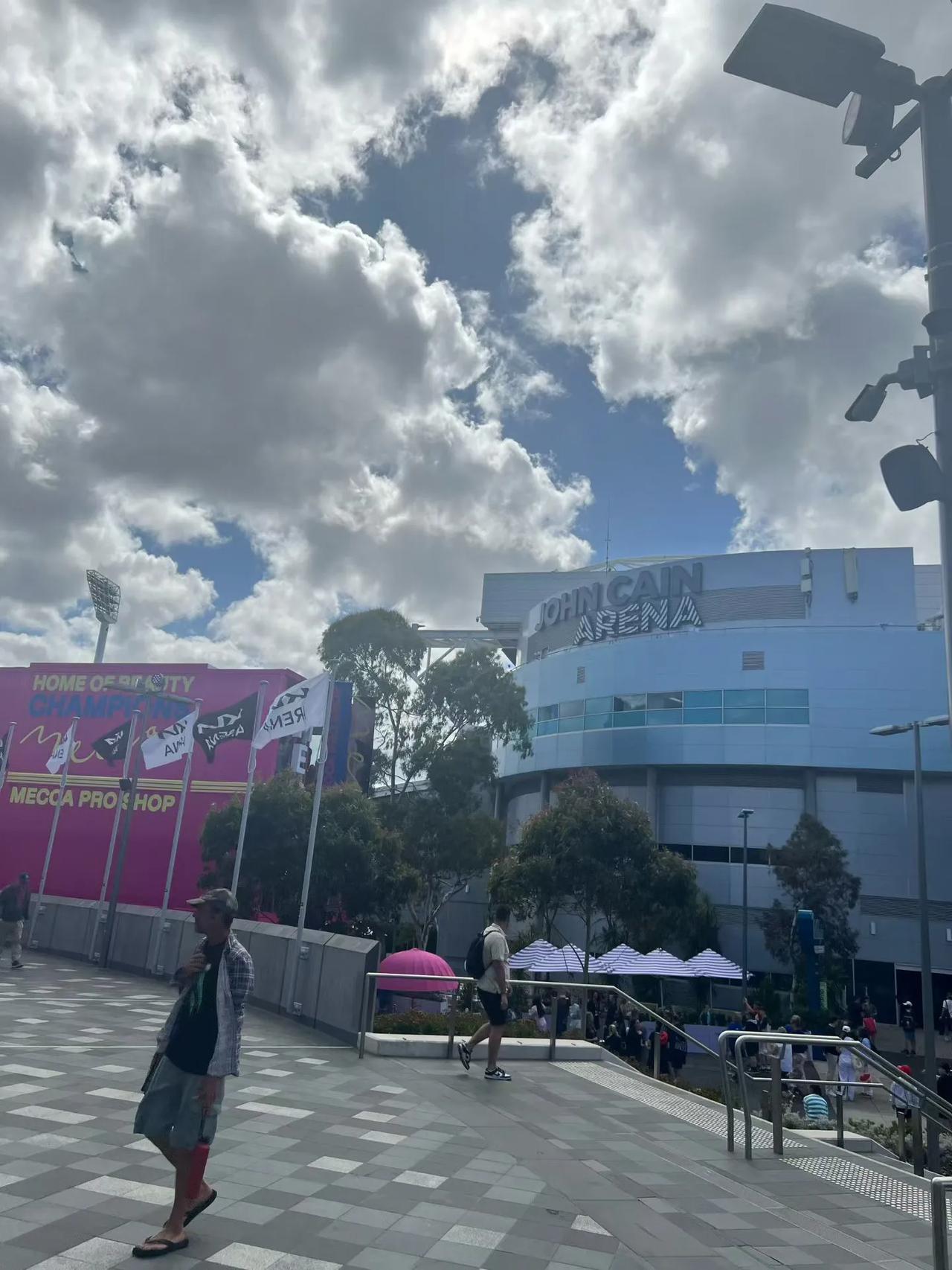 ✅澳网女单第三轮比赛战报🆕⬇️⬇️

2️⃣1号种子、白俄罗斯萨巴伦卡7-6(