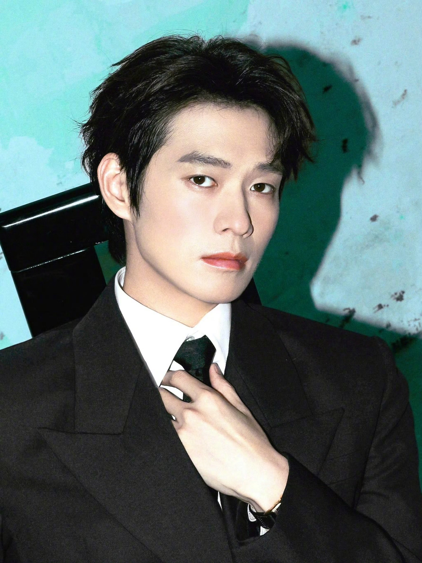 魏大勋十日终焉人设 魏大勋你别太会选！楚天秋这斯文疯批人设直接焊在他身上！表面精