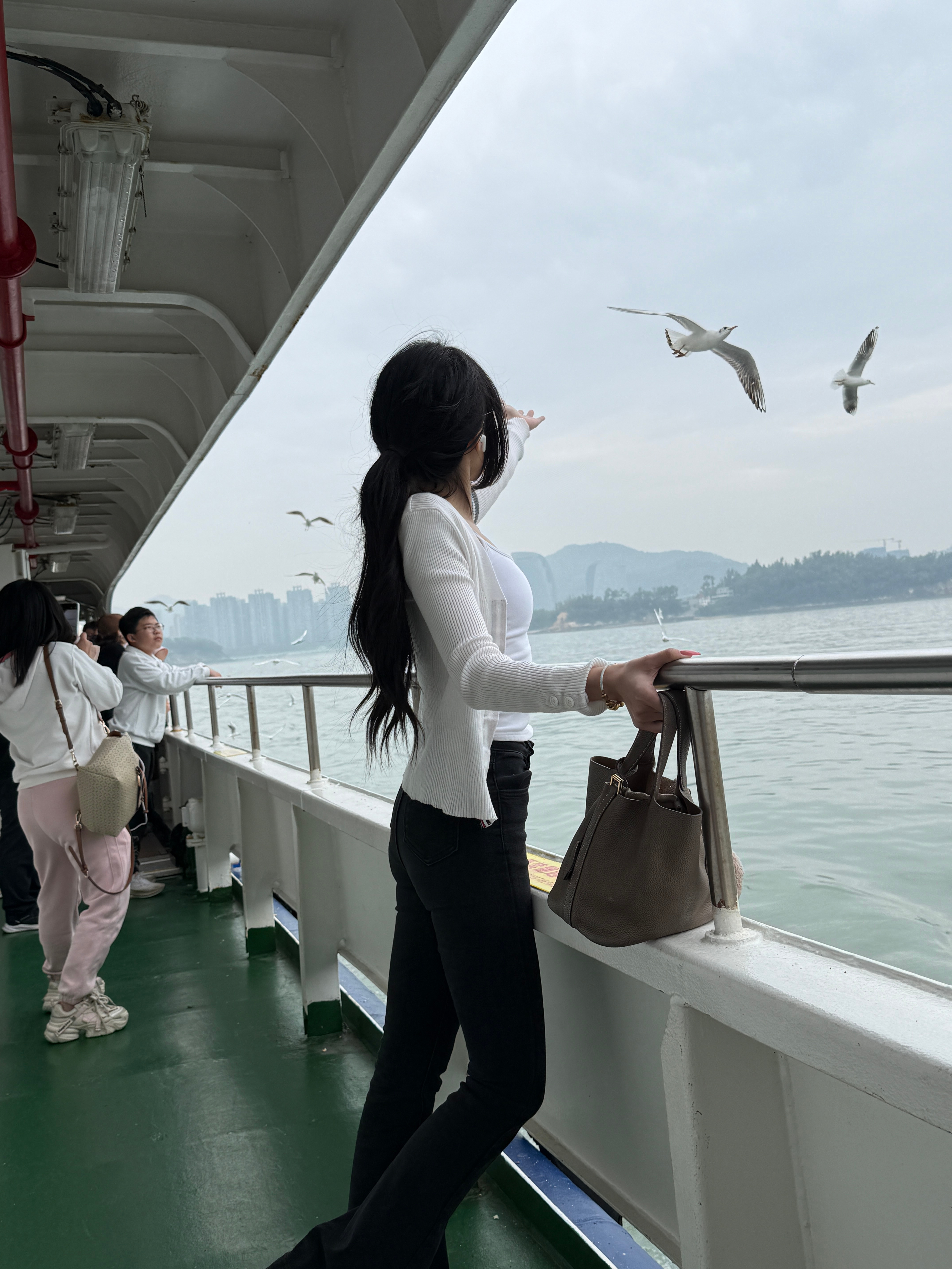 "我始终认为真诚是对的，任何人失去我，都不是我的遗憾"