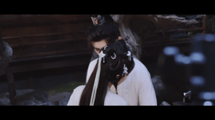 迪丽热巴陈飞宇吻戏 古装颜值天花板实锤！每一幕都像在拍画报，吻戏氛围感直接戳中我