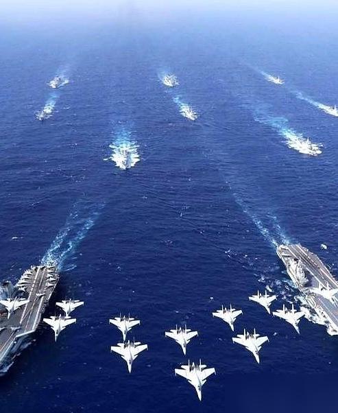 那艘叫“林肯号”的美国航母，在印度洋上，摊上事了。
 
 麻烦看官老爷们右上角点