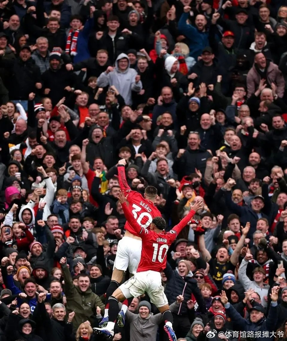 曼联3-1维拉，红魔拿下关键的争四卡位战上半场很艰难，歇10天歇的普遍没状态了。