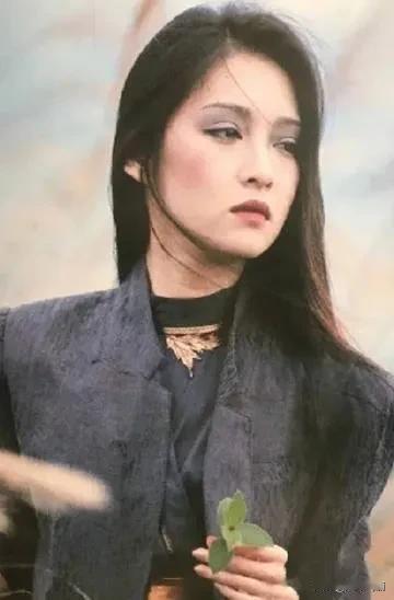 年轻时候的胡因梦