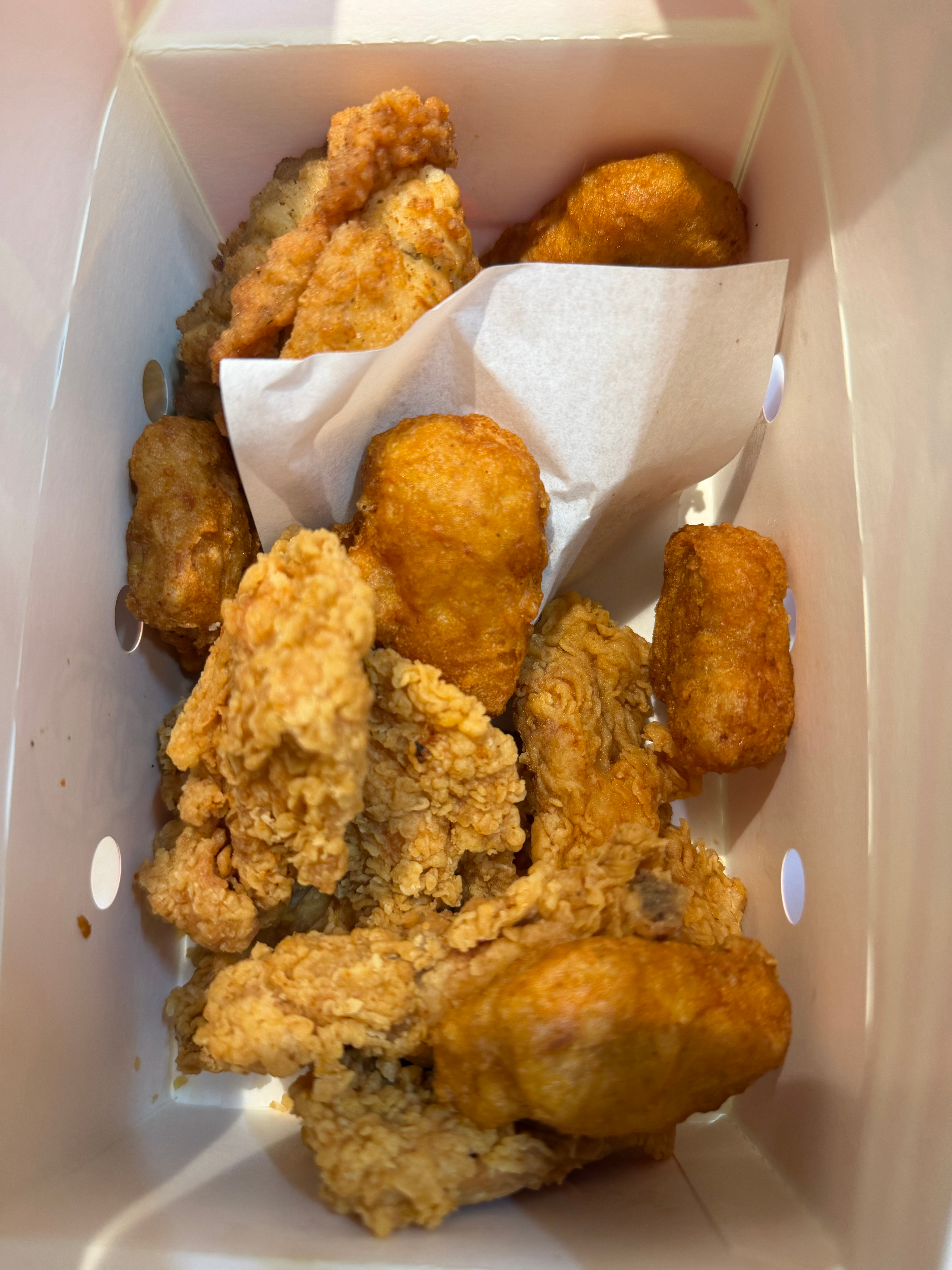 美食[超话]  夜宵才是最快乐最开心的事情～ ​​​