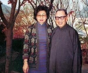 1986年，91岁高龄的“中国学术界一代宗师”钱穆决定从大学退休。在最后一堂公开