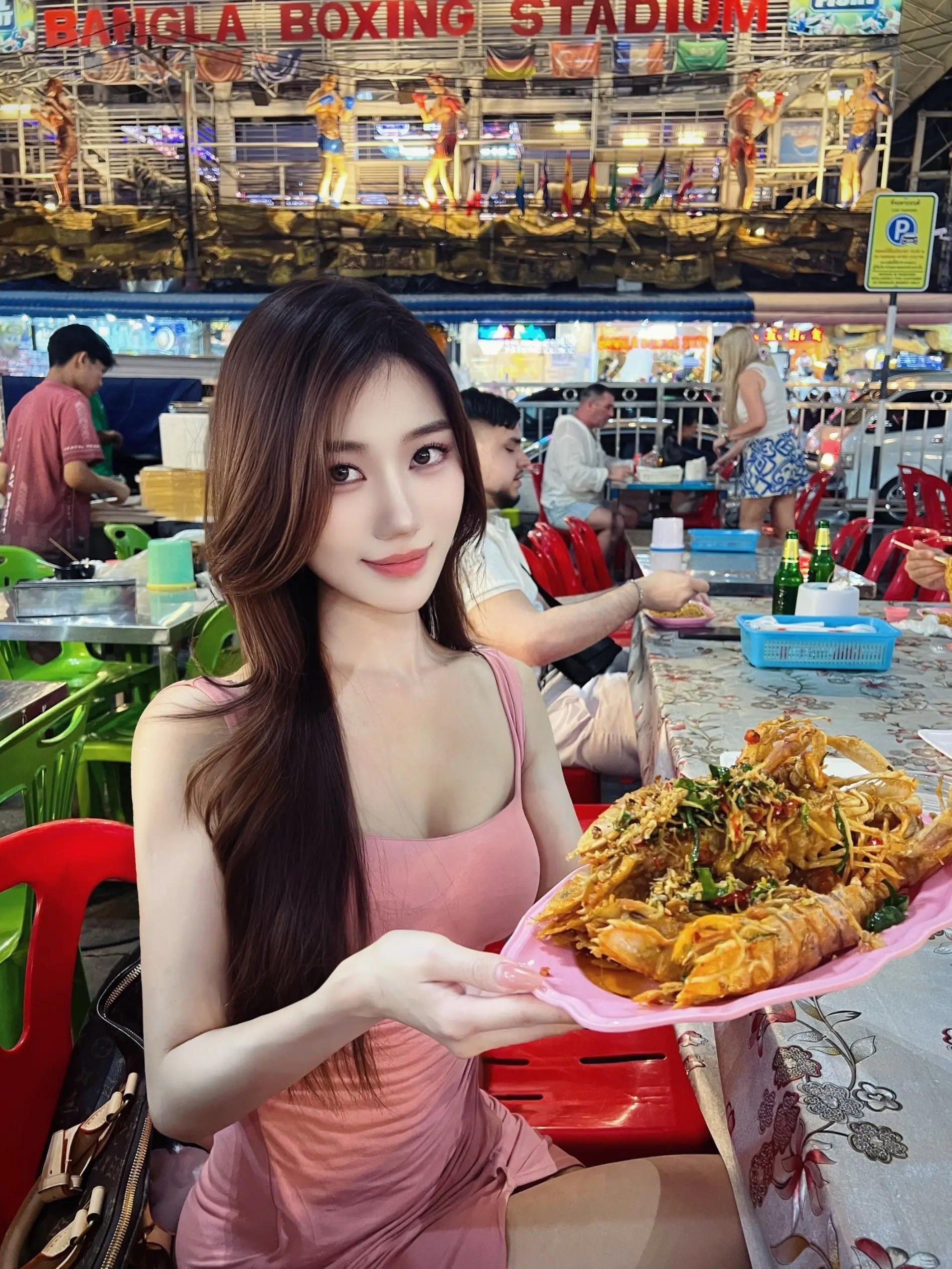 爱就是 在一起吃很多很多顿饭