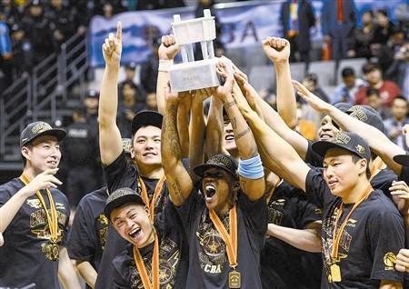 本赛季CBA常规赛正式收官，六支锁定争冠序列的球队各有长短，藏着各自的冠军底蕴，