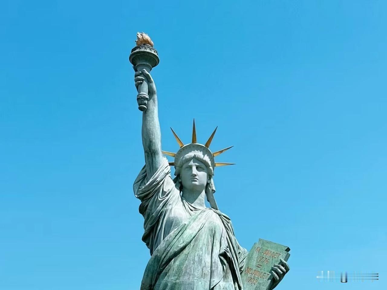 最恨牢A群体，就是那些中介、公知、高华，也是愚弄国人这么多年最大的一个群体。
