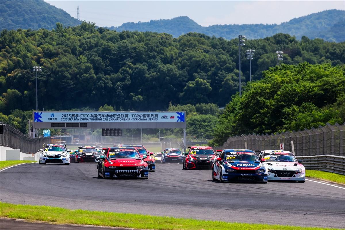 很多人看 CTCC，只知道先冲线就赢，发车、黄旗、积分、组别规则一概不懂，连 T