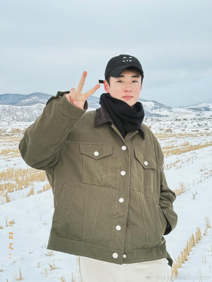 陈少熙拜拜咯2024  陈少熙晒照告别2024  哇，陈少熙以晒照和2024告别