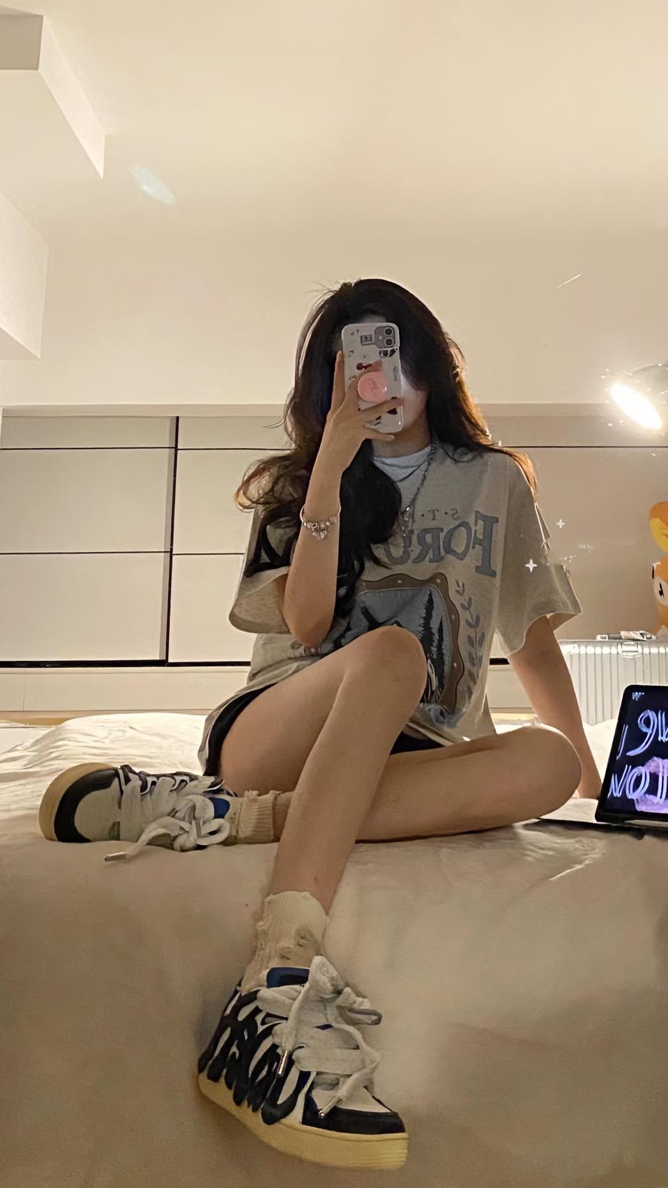 毫不费力地打开初秋穿搭。