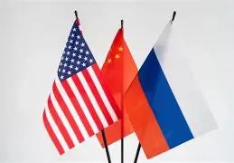 目前世界局势来看，中俄美虽然都是超级大国，但是却都被不同的军事力量牵制着：第一，