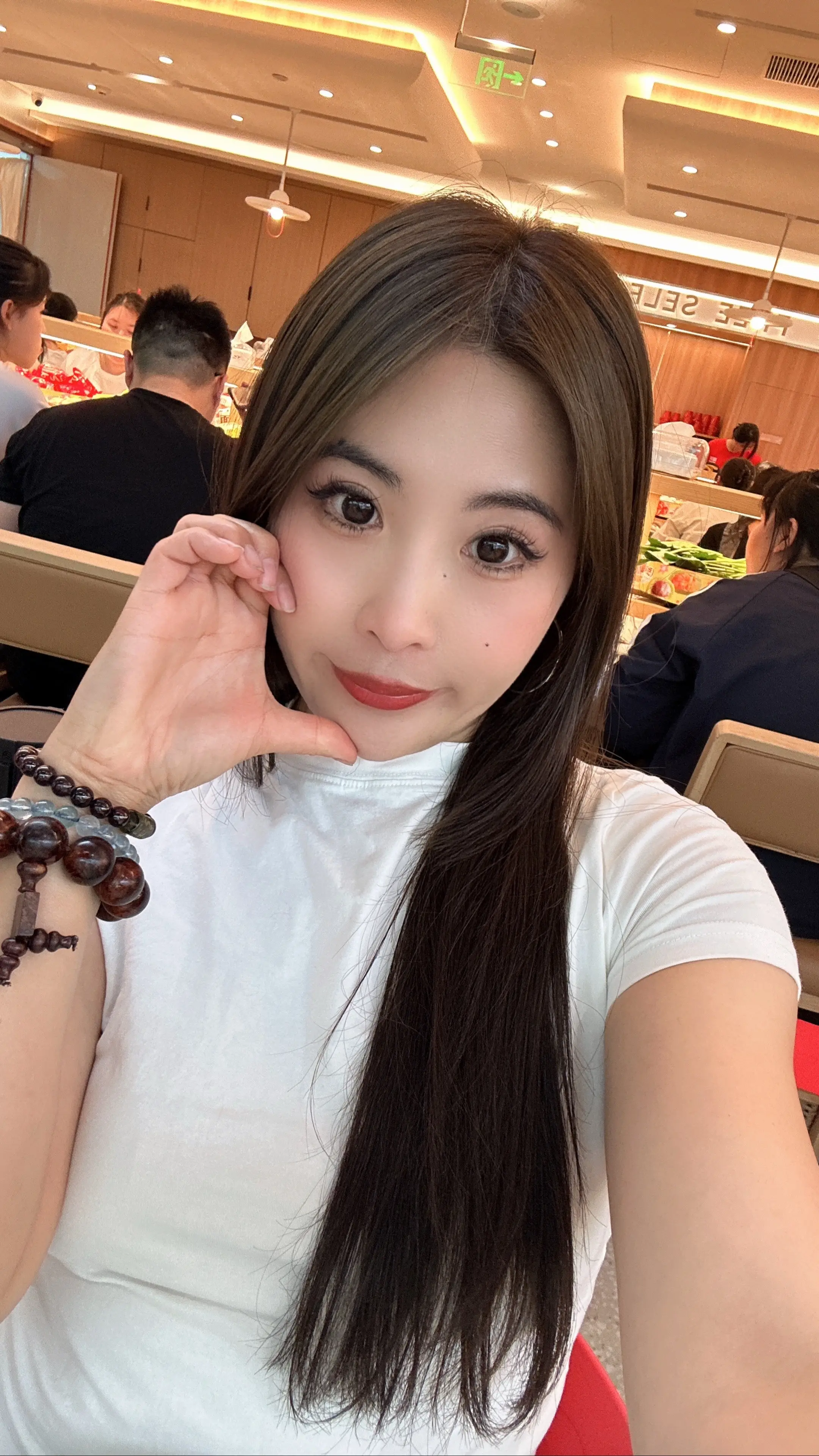 当咖啡代替奶茶的时候，我们离青春就渐行渐远了～～～